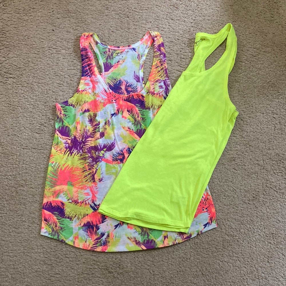 Arizona Jeans racer back tank tops, juniors medium, bundle of 2
